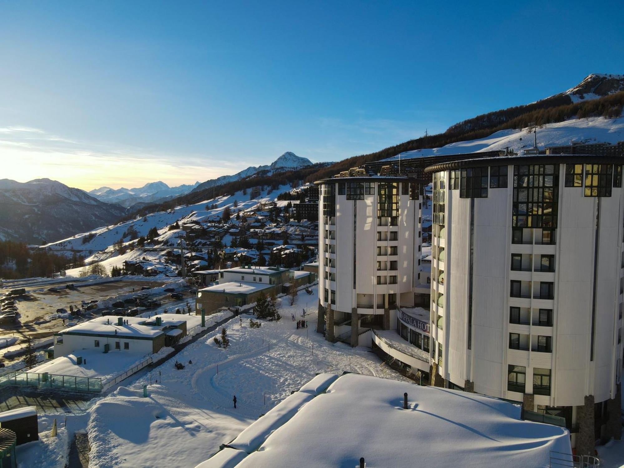 Hotel Club Uappala سيستريير المظهر الخارجي الصورة